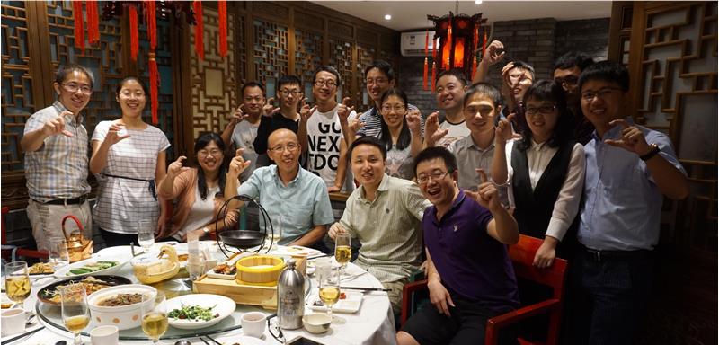 1506309082138045.jpg 聚餐.jpg